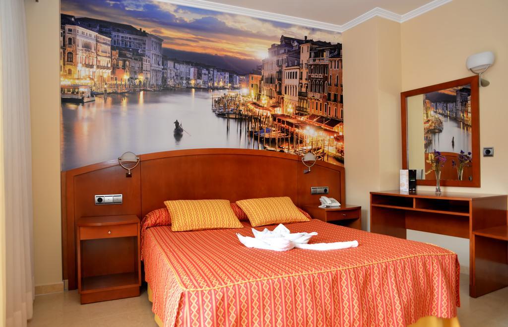 Hotel Portonovo Exteriér fotografie